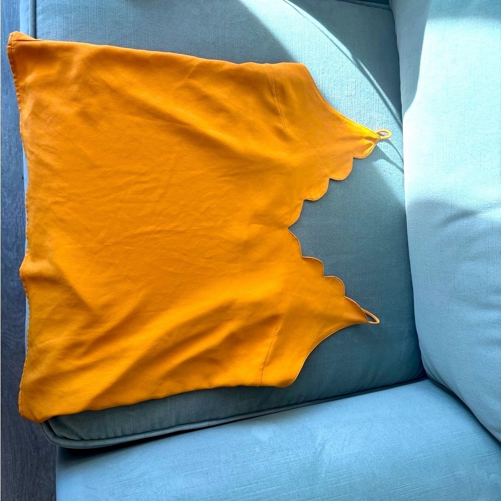 Topshop Mustard Scalloped Tank Top( worn only once, almost brand new)